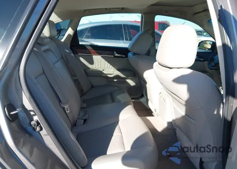 2009 Infiniti M35 z USA, uszkodzony, nr VIN JNKCY01E79M800959